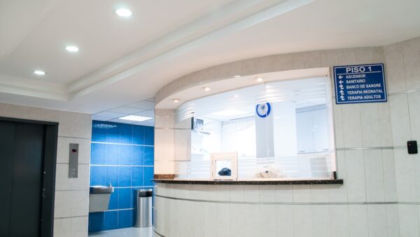 Corredor de hospital