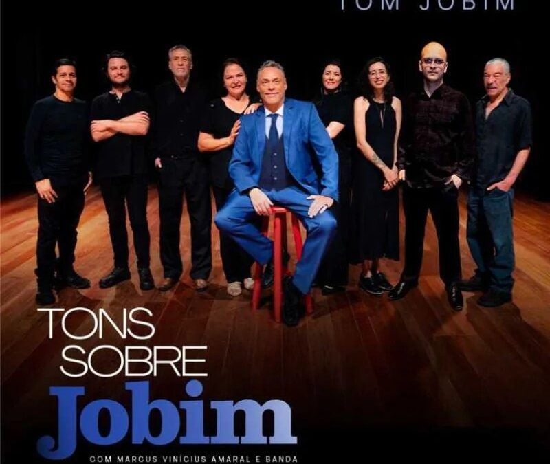 Maestro Flávio Florence e banda em cartaz de divulgação do show Tons Sobre Jobim