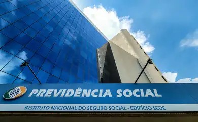 Fachada do edifício-sede do INSS em Brasília