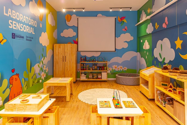 Laboratório sensorial da EMEB Mário Quintana, escola reformada em Diadema