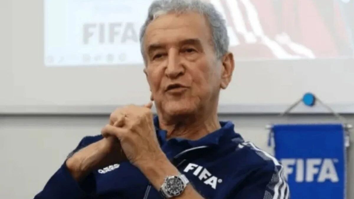 Carlos Alberto Parreira em evento da FIFA