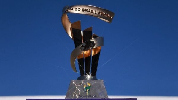 Troféu da Copa do Brasil Feminina de futebol