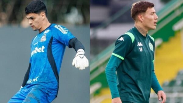 Jogadores de Santos e Chapecoense em campo antes do confronto pelo Brasileirão
