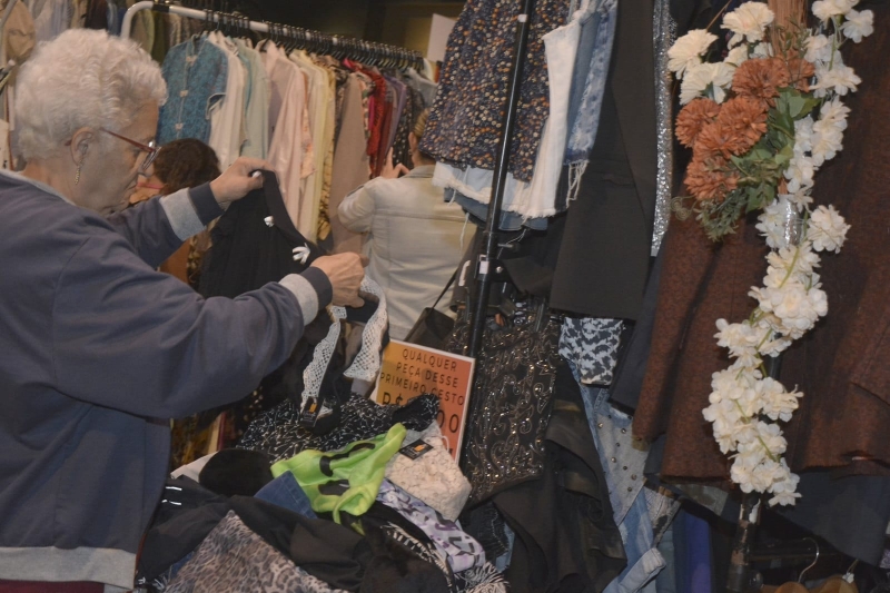 Feira Novo de Novo une moda circular e empreendedorismo feminino em Santo André