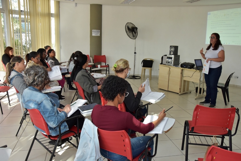 Santo André e Sebrae abrem curso do Circuito Mulheres Empreendedoras na Vila Luzita