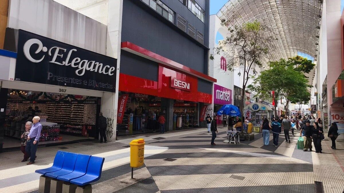 Calçadão da Rua Coronel Oliveira Lima, no centro de Santo André