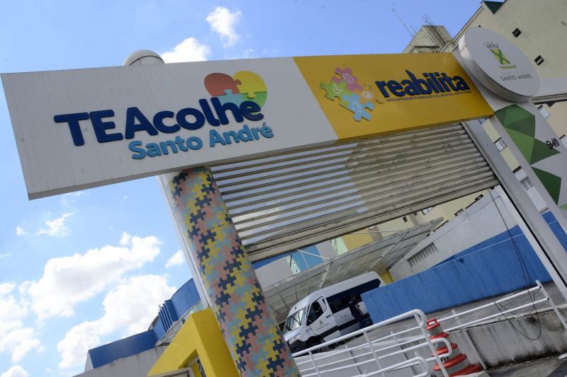 Fachada do TEAcolhe Santo André, centro de atendimento a pessoas com Transtorno do Espectro Autista