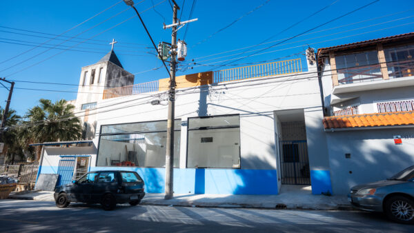 Fachada do imóvel em reforma para acolhimento de idosos em São Bernardo do Campo