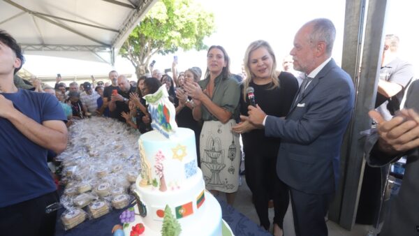Prefeito Tite Campanella canta parabéns em celebração dos 149 anos de São Caetano do Sul