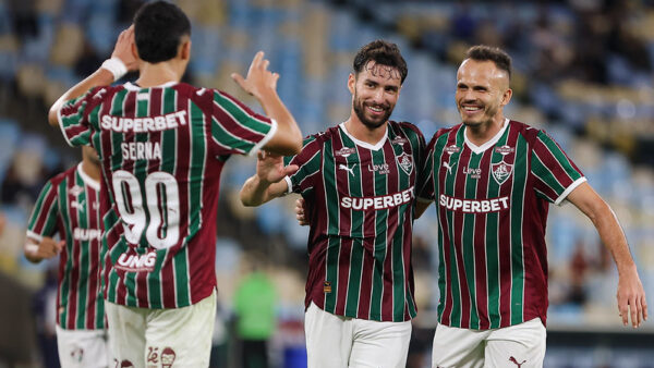 Fluminense vence Nova Iguaçu e retoma bom momento no Campeonato Brasileiro