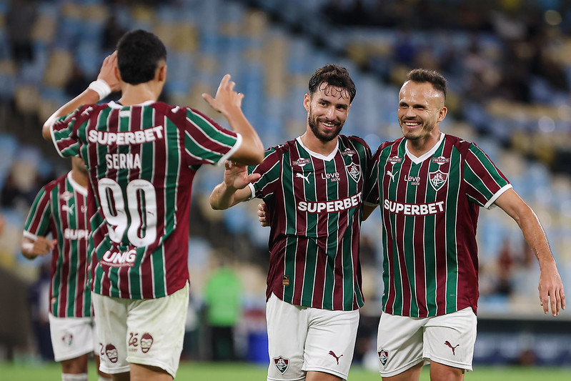 Fluminense vence Nova Iguaçu e retoma bom momento no Campeonato Brasileiro