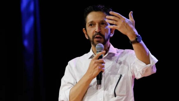 Prefeito de São Paulo Ricardo Nunes discursa em convenção partidária