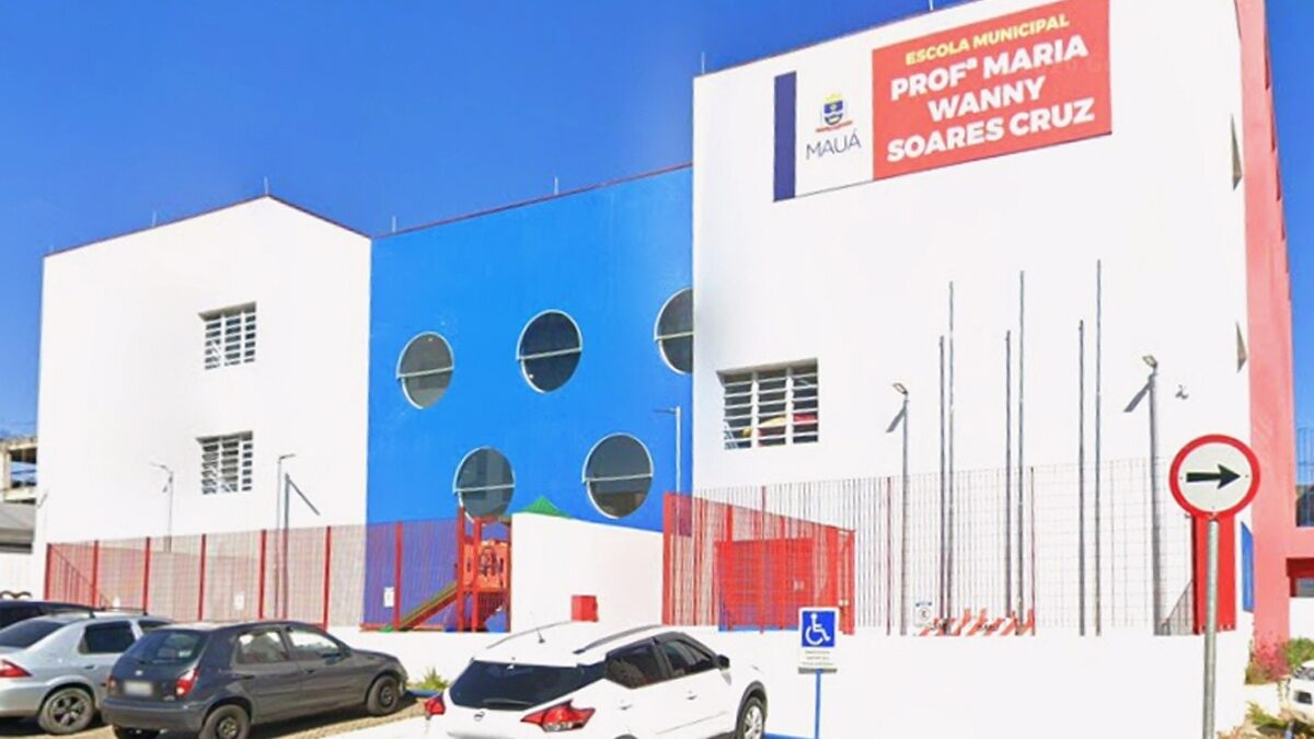Fachada da Escola Municipal Professora Maria Wanny Soares Cruz em Mauá