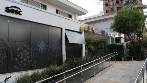 Fachada do Sesc São Caetano do Sul
