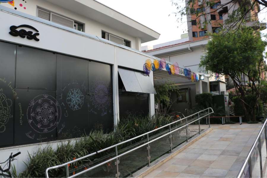 Fachada do Sesc São Caetano do Sul