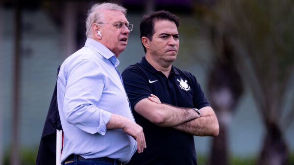 Osmar Stabile e Marcelo Paz, dirigentes do Corinthians