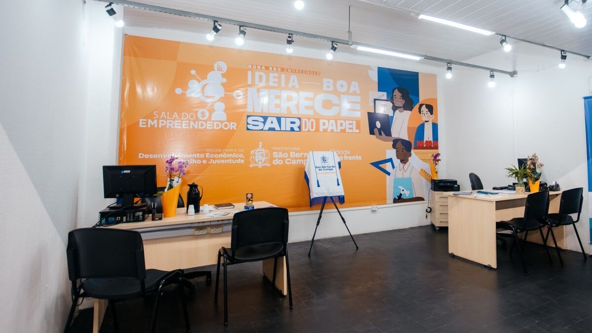 Interior da nova Sala do Empreendedor, no Mercado Municipal do Rudge Ramos, em São Bernardo do Campo (foto: Brenner Oliveira/PMSBC)